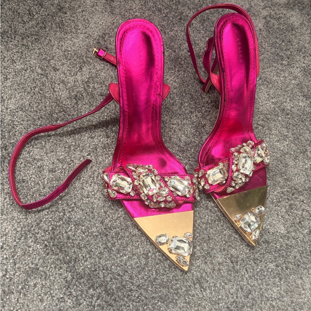 Pink diamond Azalea Wang heels